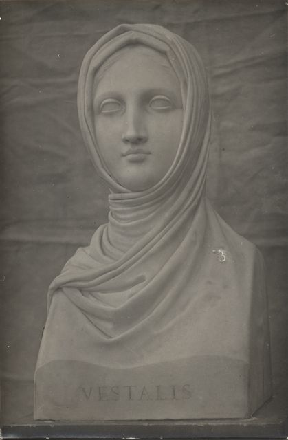 FONDAZIONE ZERI CATALOGHI ONLINE Canova Antonio, Vestale